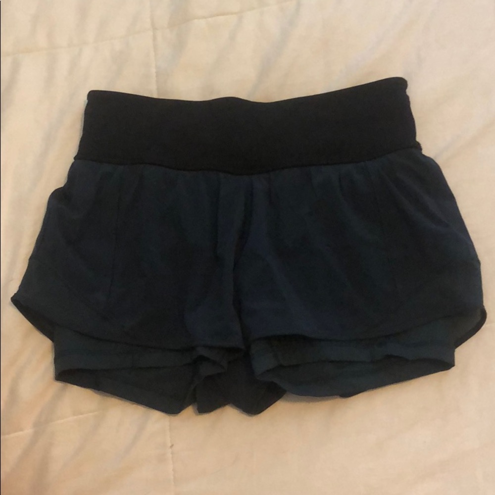 Shorts with spandex